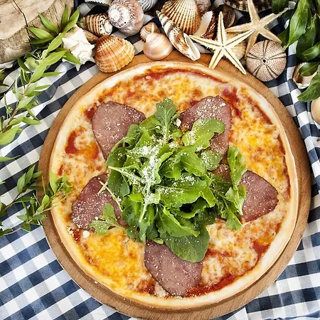 Gumus بوزجادا
